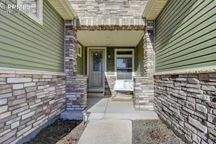 8464 Boulder Banks Ct, Colorado Springs, CO 80927 - Photo 3