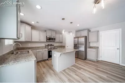 9574 Desert Lily Circle, Colorado Springs, CO 80925 - Photo 11