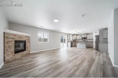 9574 Desert Lily Circle, Colorado Springs, CO 80925 - Photo 7