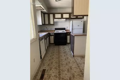 4555 Meadowland Boulevard, Colorado Springs, CO 80918 - Photo 3