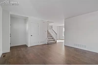 886 Daffodil Street, Fountain, CO 80817 - Photo 5