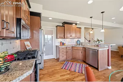 1347 Mirrillion Heights, Colorado Springs, CO 80904 - Photo 15