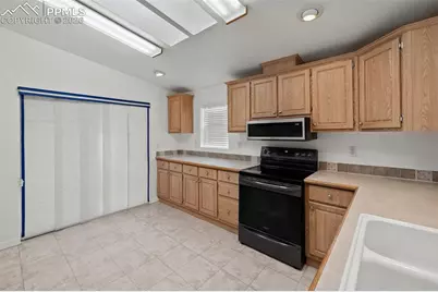 46 Kingston Circle, Florissant, CO 80816 - Photo 9