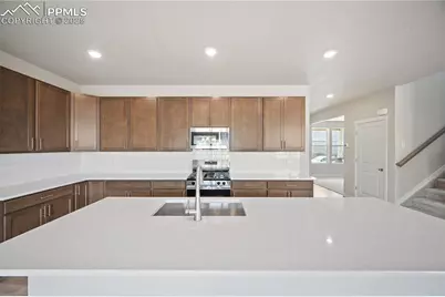 9162 Golden Buffs Drive, Colorado Springs, CO 80925 - Photo 11