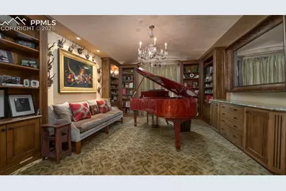 4896 Stonehill Road, Colorado Springs, CO 80918 - Photo 15