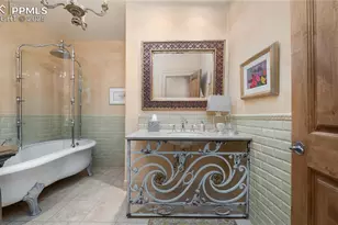 4896 Stonehill Rd, Colorado Springs, CO 80918 - Photo 29