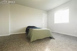 9901 Castor Dr, Colorado Springs, CO 80925 - Photo 25