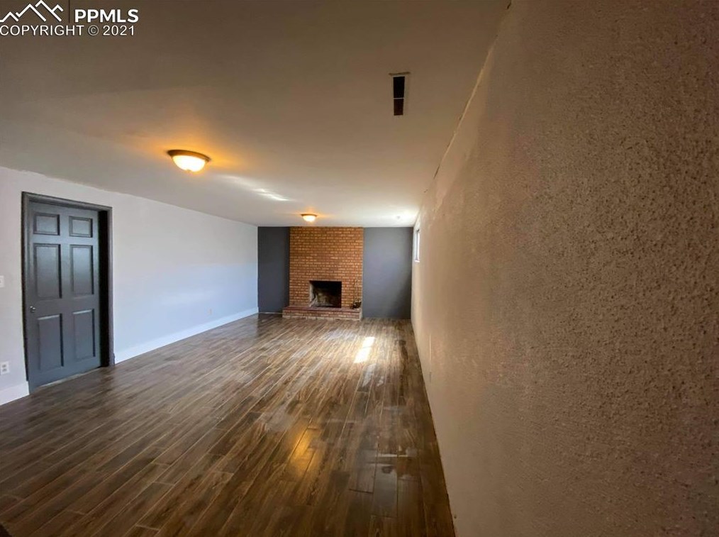 1014 Fosdick Dr, Colorado Springs CO  80909-6978 exterior