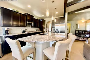 7215 Rim Bluff Ln, Colorado Springs, CO 80927 - Photo 9