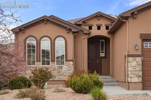 7215 Rim Bluff Ln, Colorado Springs, CO 80927 - Photo 3