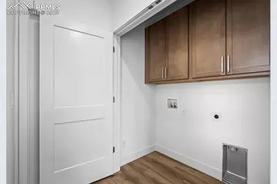 4574 Peak Crest View, Colorado Springs, CO 80918 - Photo 25