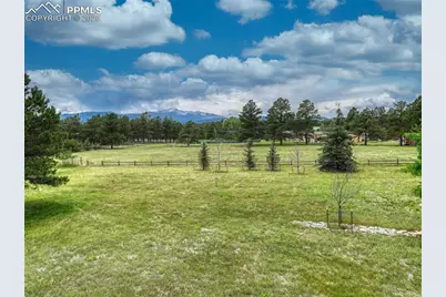 10510 Huntsman Road, Colorado Springs, CO 80908 - Photo 7