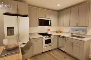 9498 Clarkville Trl, Colorado Springs, CO 80927 - Photo 5
