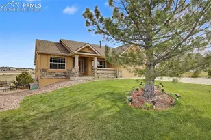 578 Larimer Creek Dr, Monument, CO 80132 - Photo 3