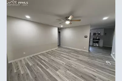 6 Arrawanna Street, Colorado Springs, CO 80909 - Photo 3