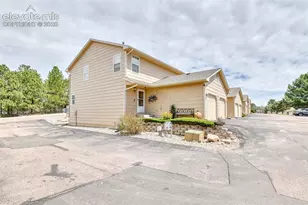 2540 Hamlet Ln, Colorado Springs, CO 80918 - Photo 3