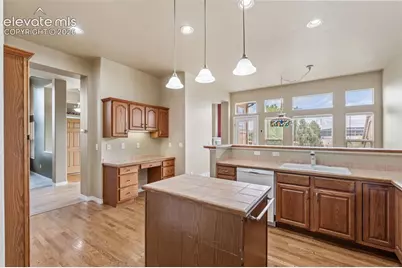 1992 London Carriage Grove, Colorado Springs, CO 80920 - Photo 5