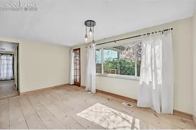 1624 Cheyenne Boulevard, Colorado Springs, CO 80906 - Photo 15