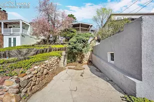 1624 Cheyenne Blvd, Colorado Springs, CO 80906 - Photo 3