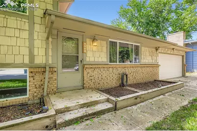 4806 Sprucewood Drive, Colorado Springs, CO 80918 - Photo 3