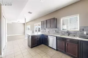 980 W El Nido Dr, Pueblo, CO 81007 - Photo 11