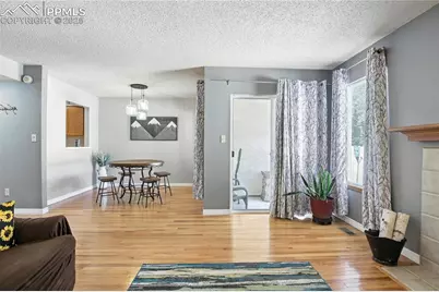 164 Creekside Lane, Colorado Springs, CO 80906 - Photo 9