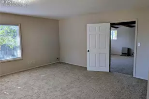 706 Manitoba Dr, Colorado Springs, CO 80910 - Photo 17