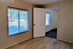 706 Manitoba Dr, Colorado Springs, CO 80910 - Photo 13