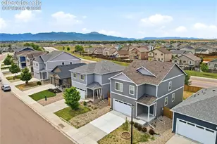 10152 Castor Dr, Colorado Springs, CO 80925 - Photo 5