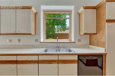 2338 Wood Avenue, Colorado Springs, CO 80907 - Photo 7