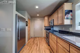105 Aberdeen Bluff, Pueblo, CO 81004 - Photo 3