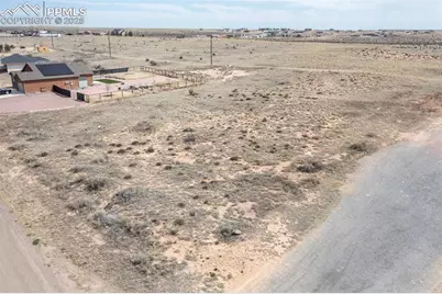 1626 N Billy The Kid Lane, Pueblo, CO 81007 - Photo 7