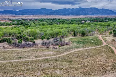 10757 Hidden Prairie Parkway, Fountain, CO 80817 - Photo 11