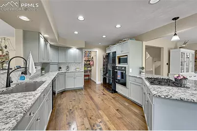 17350 Goshawk Road, Colorado Springs, CO 80908 - Photo 13