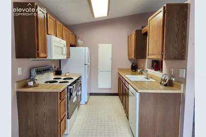 4540 Castlepoint Drive, Colorado Springs, CO 80917 - Photo 5