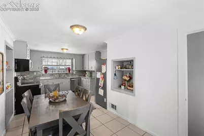 2034 E 11th Street, Pueblo, CO 81001 - Photo 17