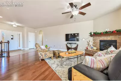 10484 Mile Post Loop, Fountain, CO 80817 - Photo 11