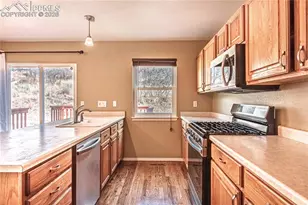 2126 Austrian Way, Colorado Springs, CO 80919 - Photo 15