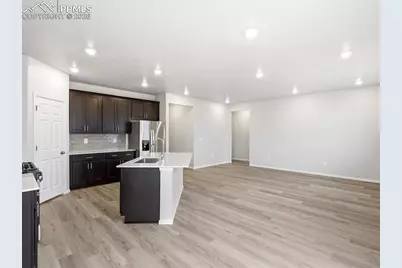 10743 Rolling Ranch Drive, Peyton, CO 80831 - Photo 11