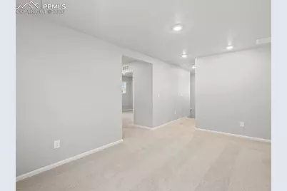 10743 Rolling Ranch Drive, Peyton, CO 80831 - Photo 11