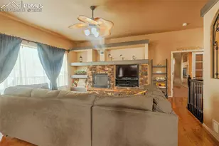 10382 Buck Rake Ct, Fountain, CO 80817 - Photo 7