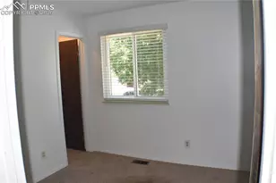 4585 Gatewood Dr, Colorado Springs, CO 80916 - Photo 15