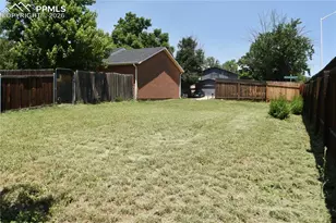 4585 Gatewood Dr, Colorado Springs, CO 80916 - Photo 37