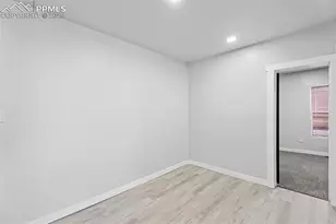 1928 E 10th St, Pueblo, CO 81001 - Photo 11