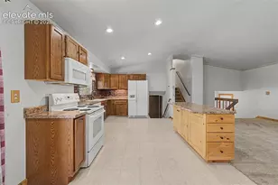 5555 Lantana Dr, Colorado Springs, CO 80915 - Photo 11