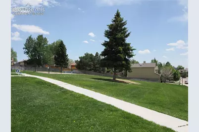 2635 Fredricksburg Drive, Colorado Springs, CO 80922 - Photo 35