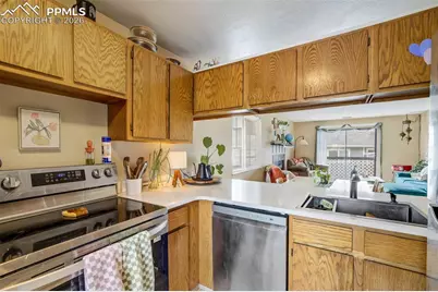 6935 Peyote Way, Colorado Springs, CO 80919 - Photo 15