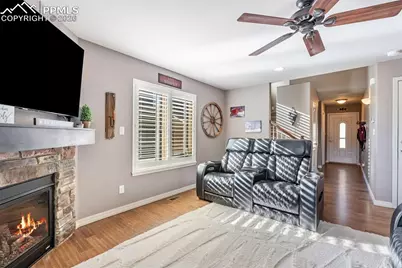 2519 Hot Springs Court, Colorado Springs, CO 80919 - Photo 5