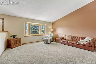 1300 Thomas Circle, Woodland Park, CO 80863 - Photo 11