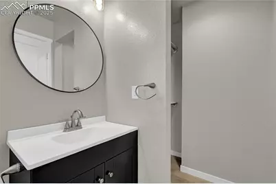 1422 Acacia Drive, Colorado Springs, CO 80907 - Photo 35